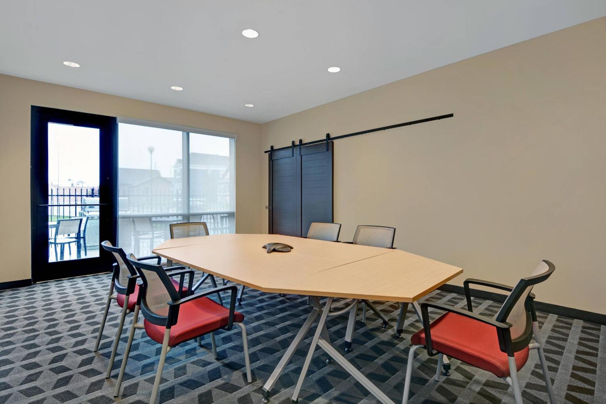 Towneplace Suites By Marriott Indianapolis Downtown Bagian luar foto